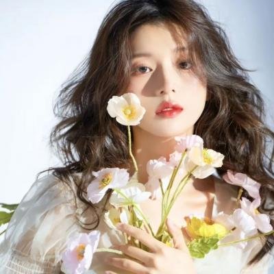 自缚禁地五百年我弃宗门当散修